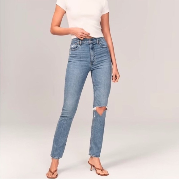 Abercrombie & Fitch Denim - Abercrombie & Fitch The '90s Slim Straight Ultra High Rise Distressed Jeans 27